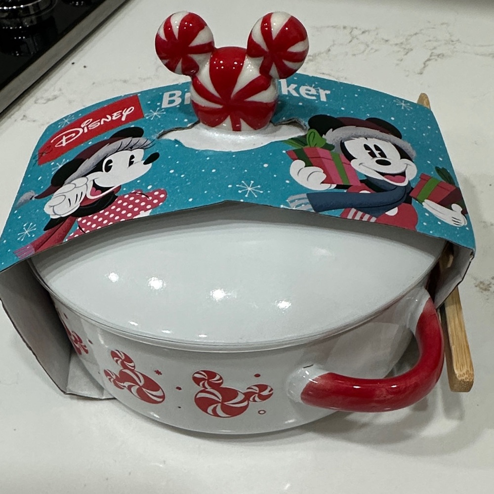 Disney Red and White Peppermint Brie Baker New